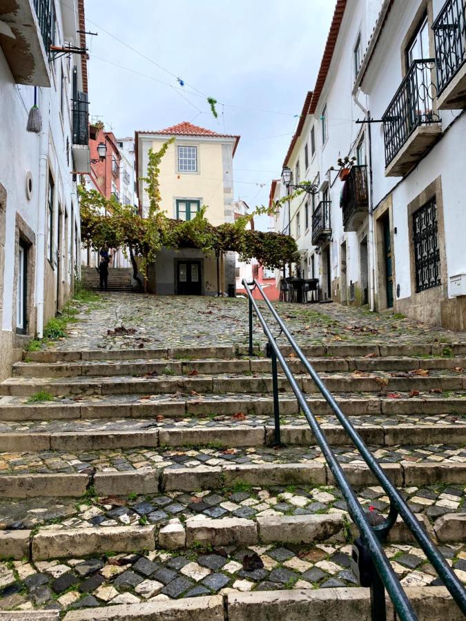 Alfama Apartments Sao Crispim Lisbon Exterior photo